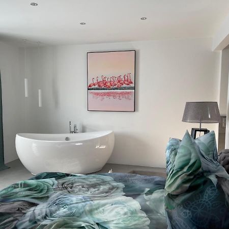 Lichtdurchflutetes Design - Appartement Guetersloh - 90 Qm ภายนอก รูปภาพ
